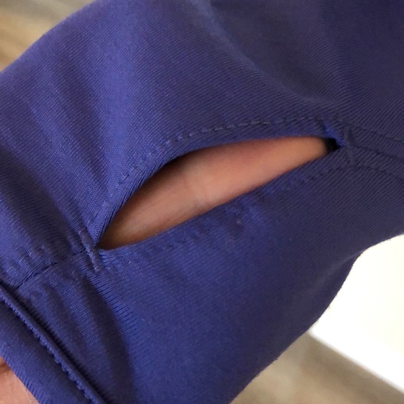 Quarter-zip pullover - Picture 2 of 6